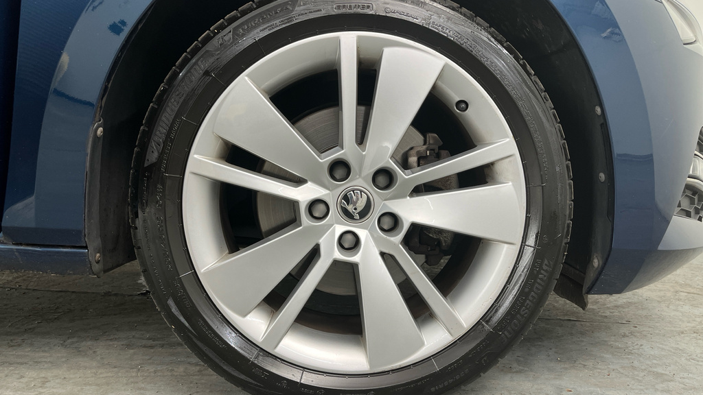 Skoda Superb 1.5 Tsi Act Se L Estate Euro 6 Blue #5