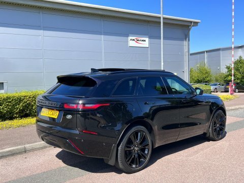 Land Rover Range Rover Velar 2022 22 2.0 Black #3