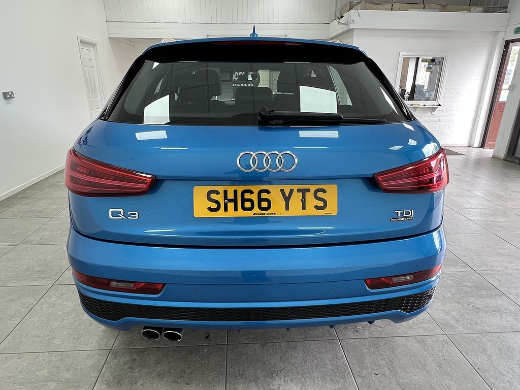 Audi Q3 Tdi S Line SH66YTS Blue #4