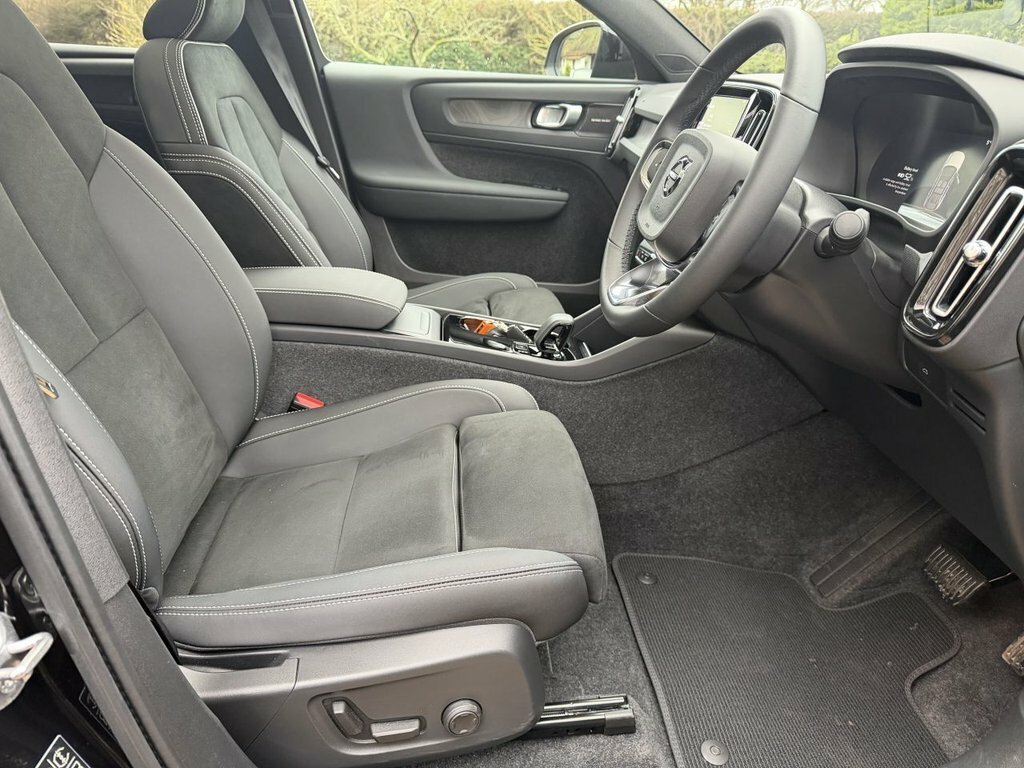 Volvo C40 175Kw Recharge Ultimate 69Kwh Black #12