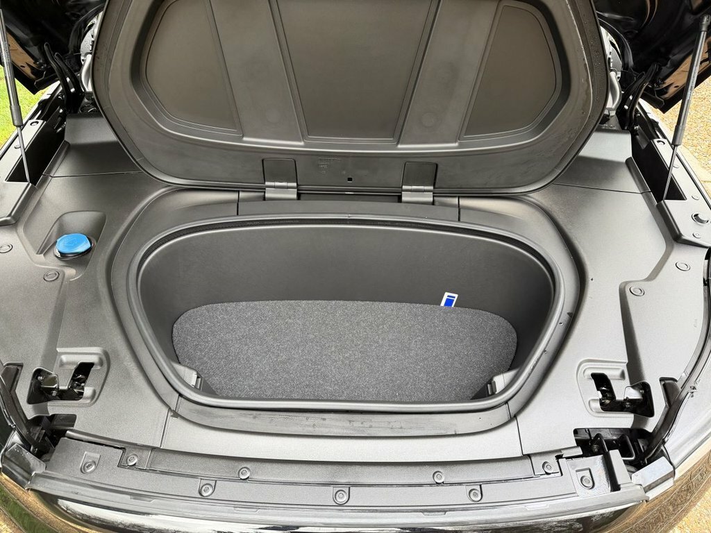 Volvo C40 175Kw Recharge Ultimate 69Kwh Black #35
