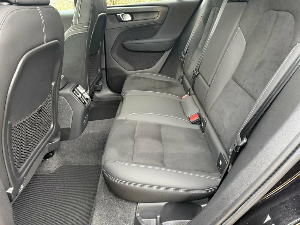 Volvo C40 175Kw Recharge Ultimate 69Kwh Black #15