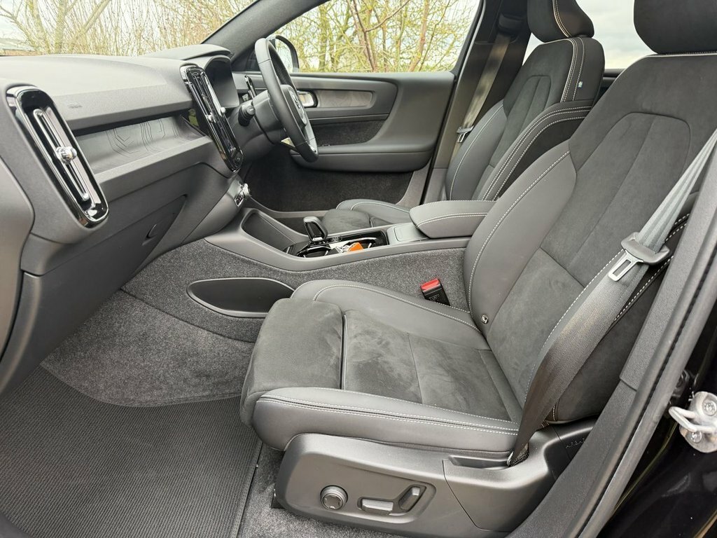 Volvo C40 175Kw Recharge Ultimate 69Kwh Black #13