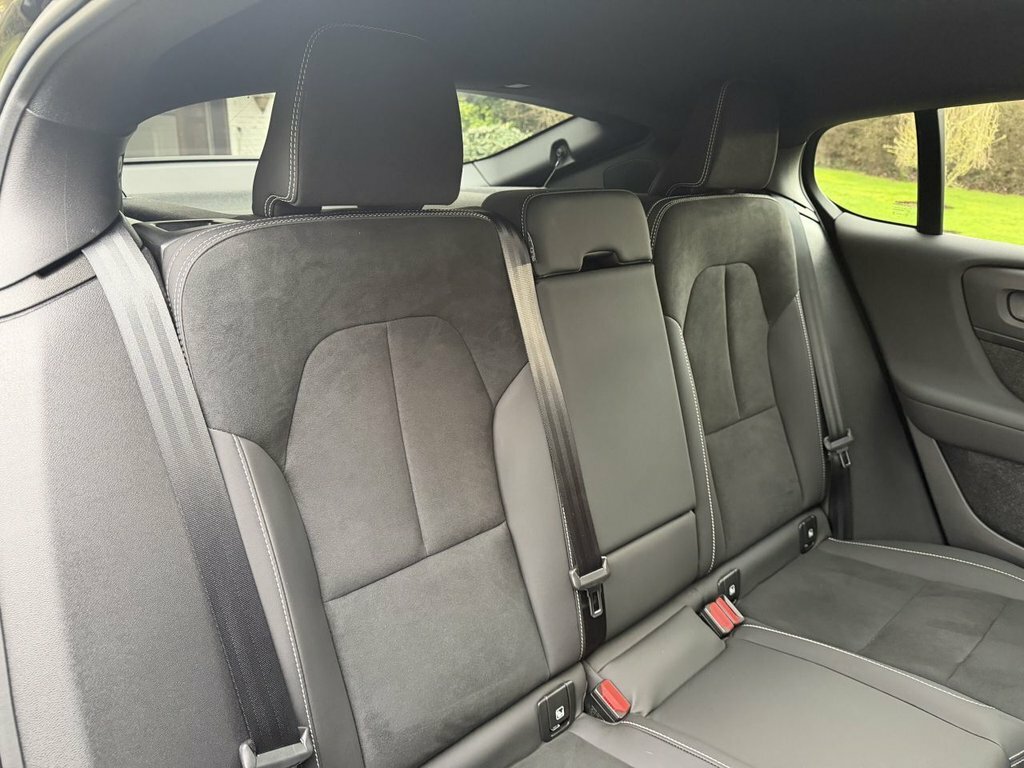 Volvo C40 175Kw Recharge Ultimate 69Kwh Black #18