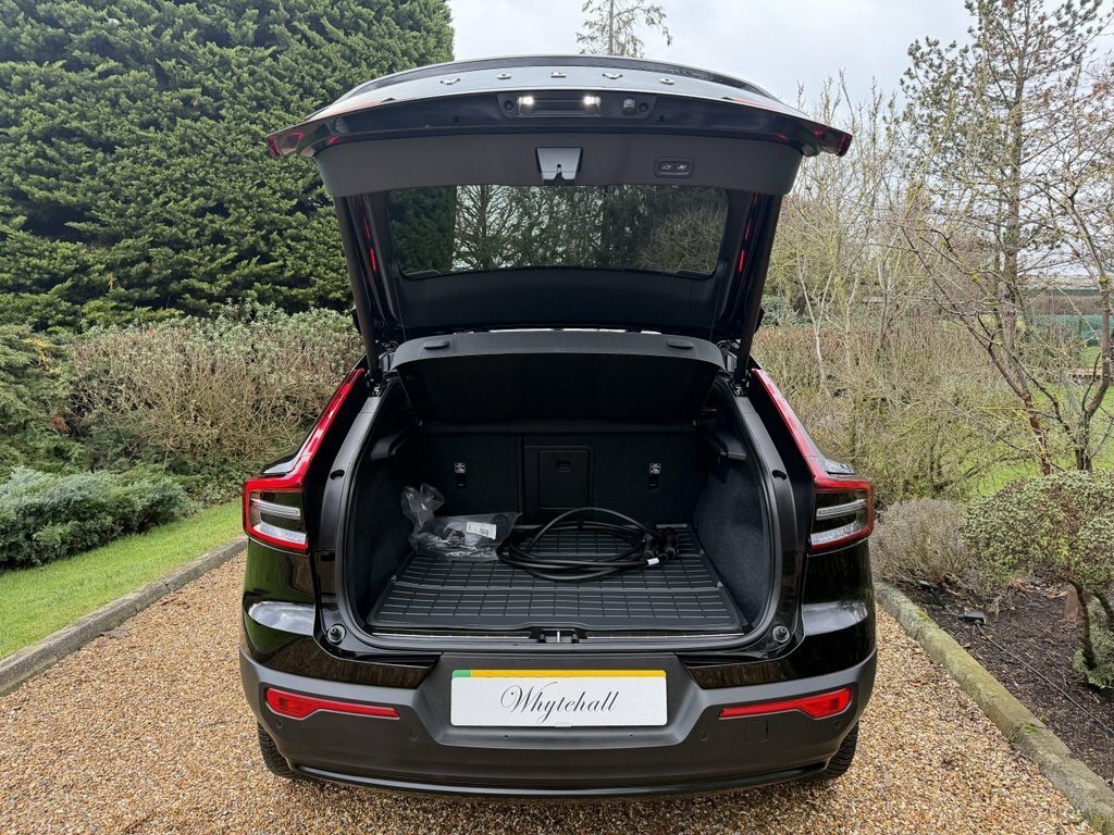 Volvo C40 175Kw Recharge Ultimate 69Kwh Black #10