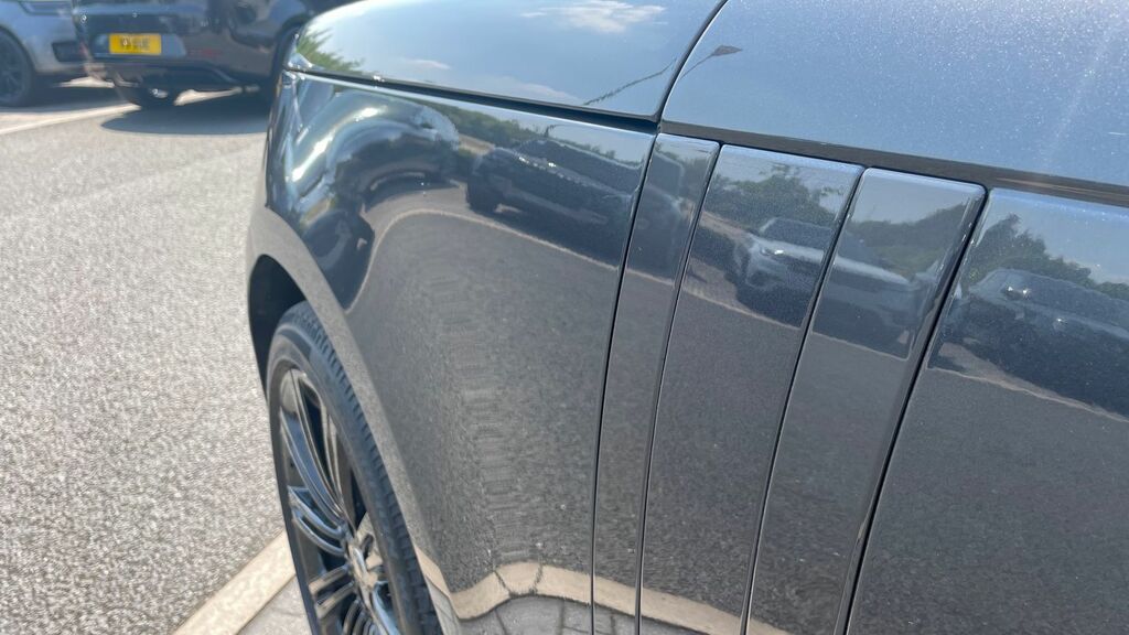 Land Rover Range Rover 4.4 P530 Black #28