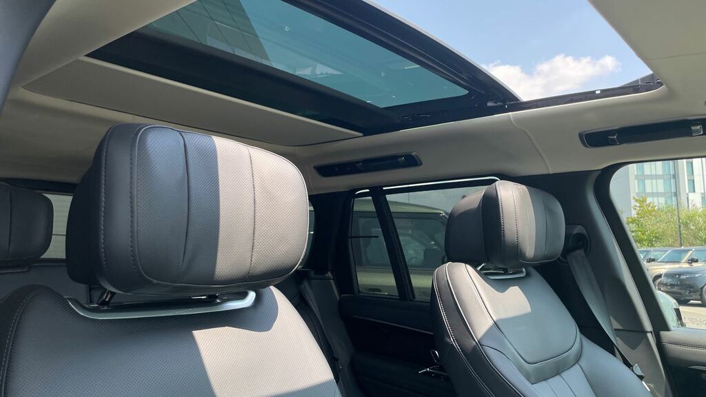 Land Rover Range Rover 4.4 P530 Black #34