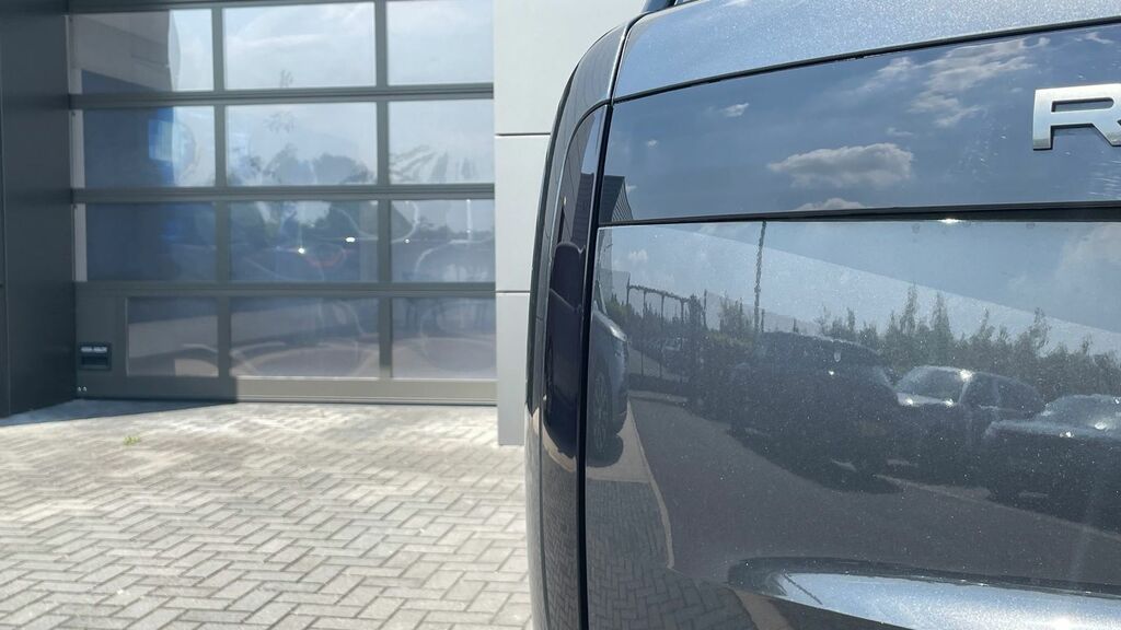 Land Rover Range Rover 4.4 P530 Black #26