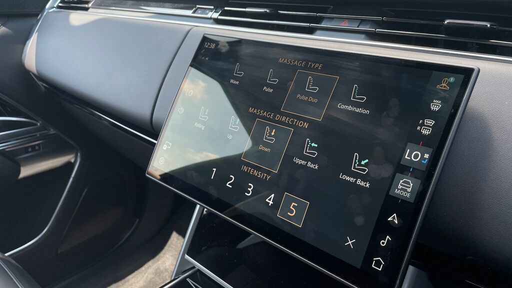 Land Rover Range Rover 4.4 P530 Black #40