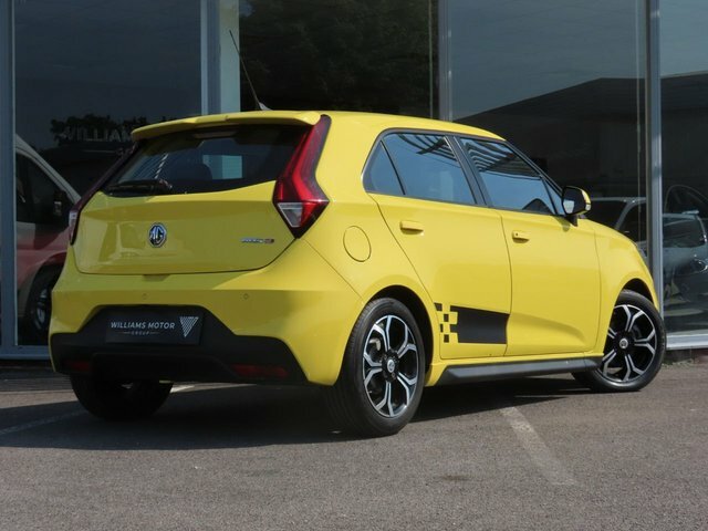 MG MG3 2020 1.5 Vti-tech Exclusive Nav Hatchback Petr LE69CUY Yellow #5