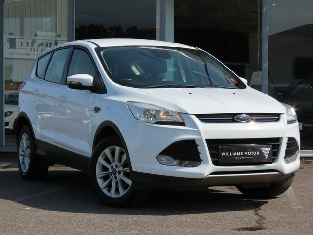 Ford Kuga 2016 2.0 Tdci Titanium Suv 2Wd E White #2
