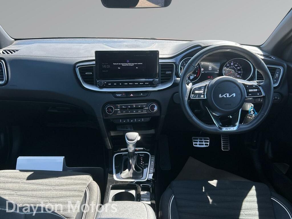 Kia Ceed 1.5 T-gdi Gt-line Hatchback Dct Euro 6 LA25DXO Red #2