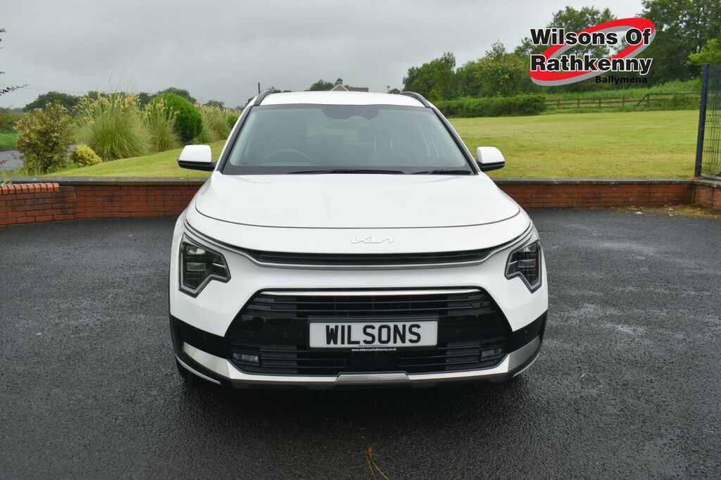 Kia Niro Suv White #2