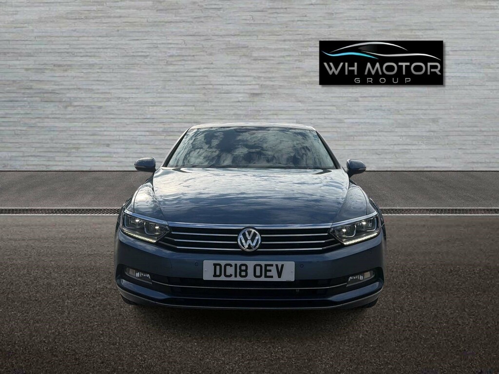 Volkswagen Passat 2.0 Tdi Gt Dsg Panoramic Roof 7 Speed  #12