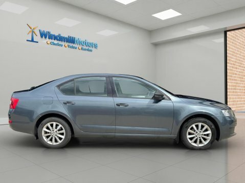Skoda Octavia 2.0 Tdi Vrs Dsg Euro 5 Ss Blue #25