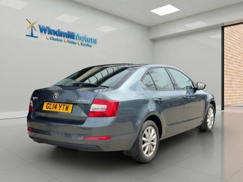 Skoda Octavia 1.6 Tdi S Grey #5