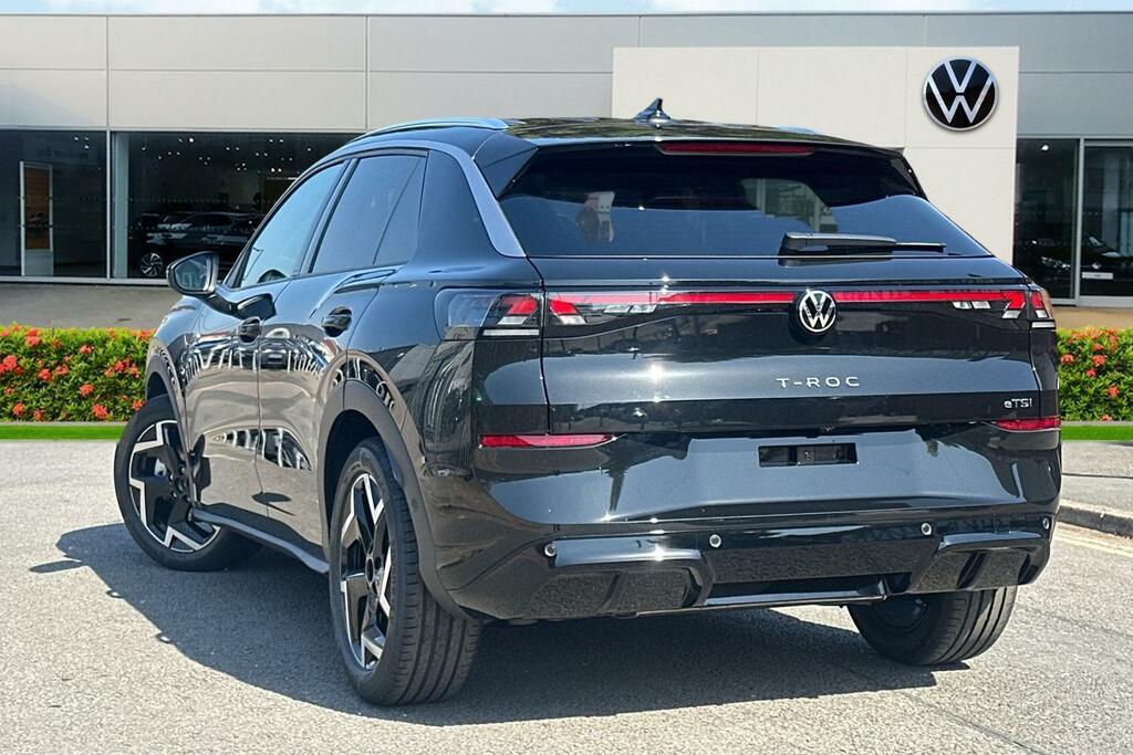 Volkswagen T-Roc New T-roc R-line 1.5 Etsi 150 Ps 7-Speed Dsg Black #3