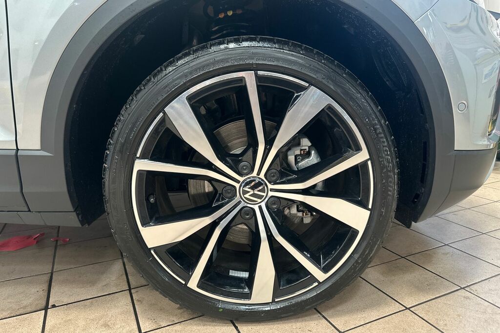 Volkswagen T-Roc 1.5 Tsi Style Design Dsg Black #5