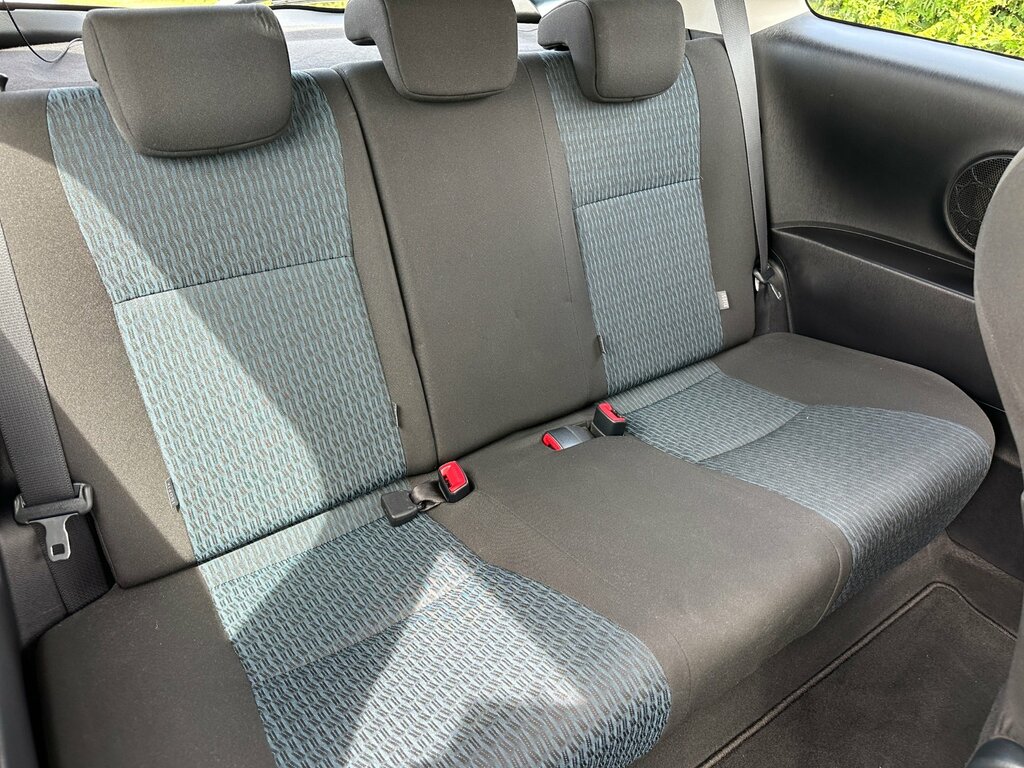 Toyota Yaris 1.33 Tr  #32