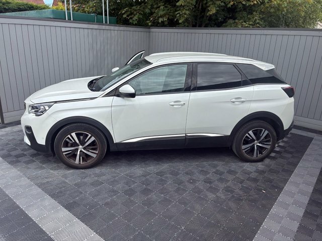 Peugeot 3008 1.5 Bluehdi Allure Suv Euro 6 S White #3