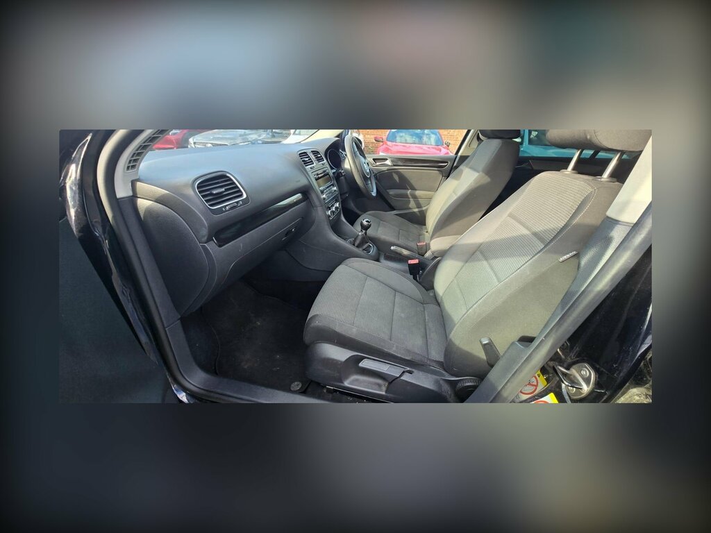 Volkswagen Golf 1.6 Tdi Se Dsg Euro 5 Black #2
