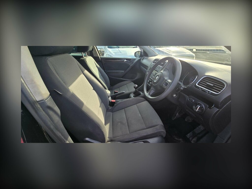 Volkswagen Golf 1.6 Tdi Se Dsg Euro 5 Black #1