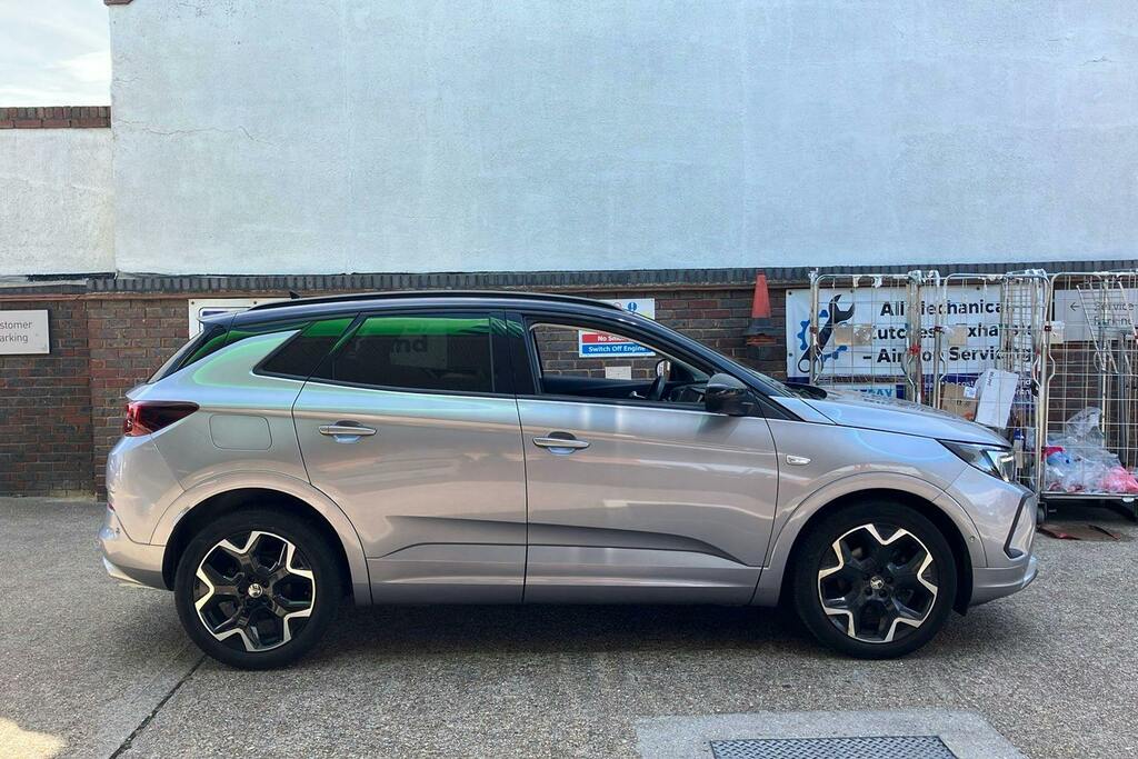 Vauxhall Grandland 1.2 Turbo Ultimate Suv GV72LPC Grey #5