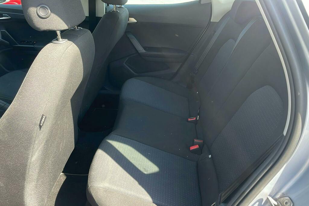 Seat Arona 1.0 Tsi Evo Se Technology Suv Silver #4