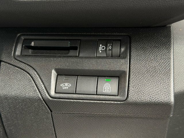 Peugeot 5008 5008 Allure Puretech Ss White #37