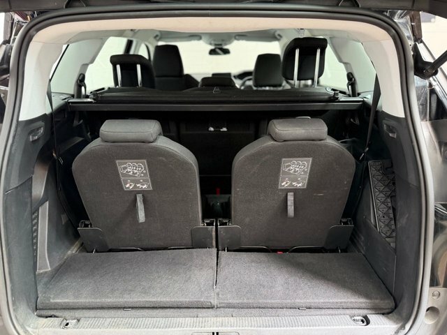 Peugeot 5008 1.2 Puretech Gpf Active Suv Eat Euro 6 Black #2