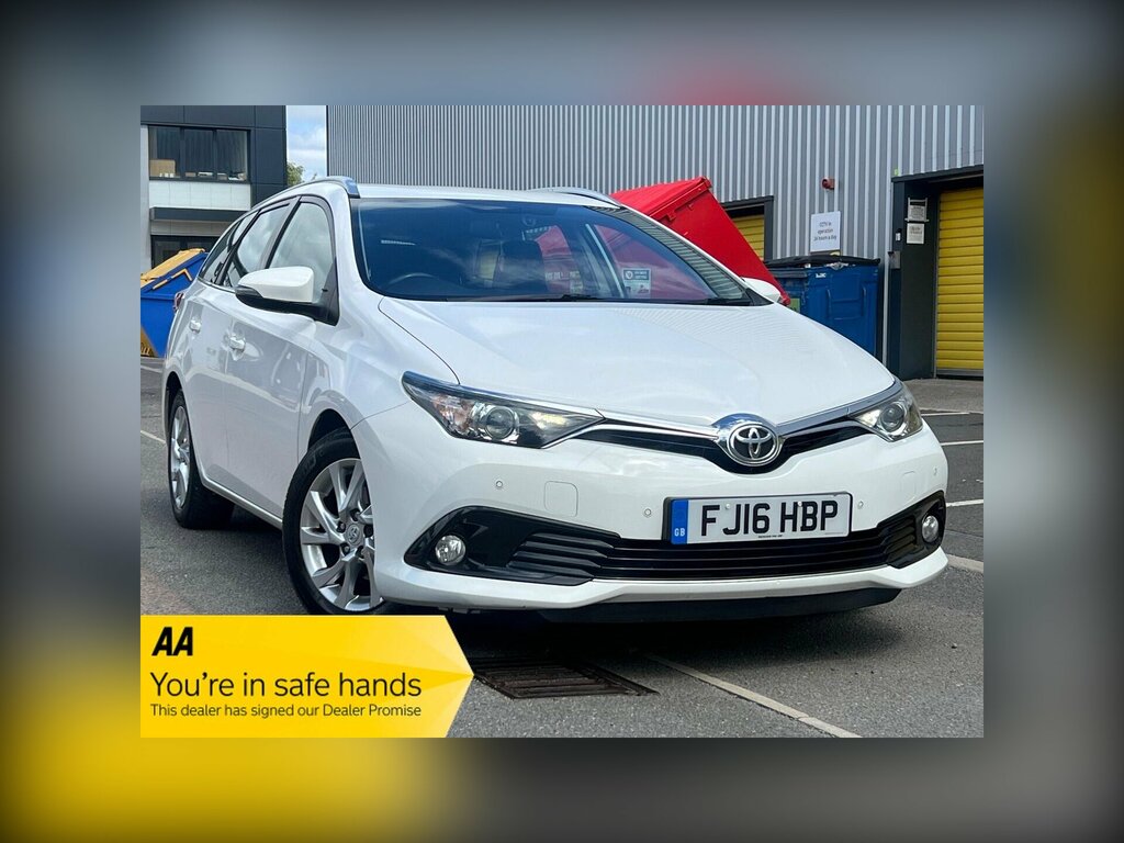 Toyota Auris 1.6 D-4d Business Edition Touring Sports Euro 6 S White