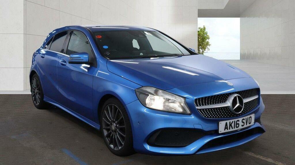 Mercedes-Benz A Class Hatchback 1.6 A200 Amg Line Executive Euro 6 S Blue