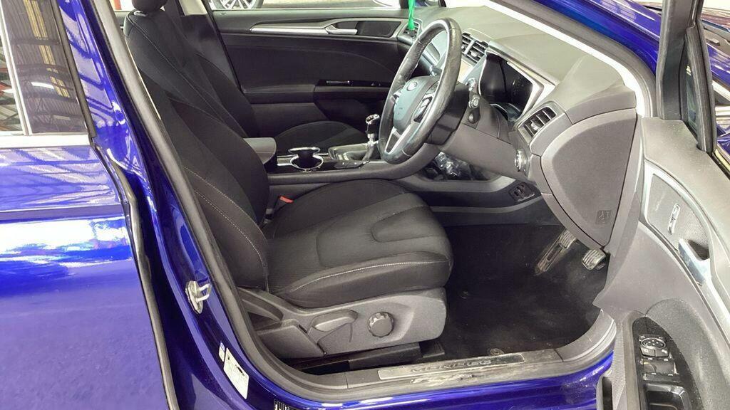 Ford Mondeo 1.5 Tdci Econetic 120 Bhp Titanium Nq Silver #11