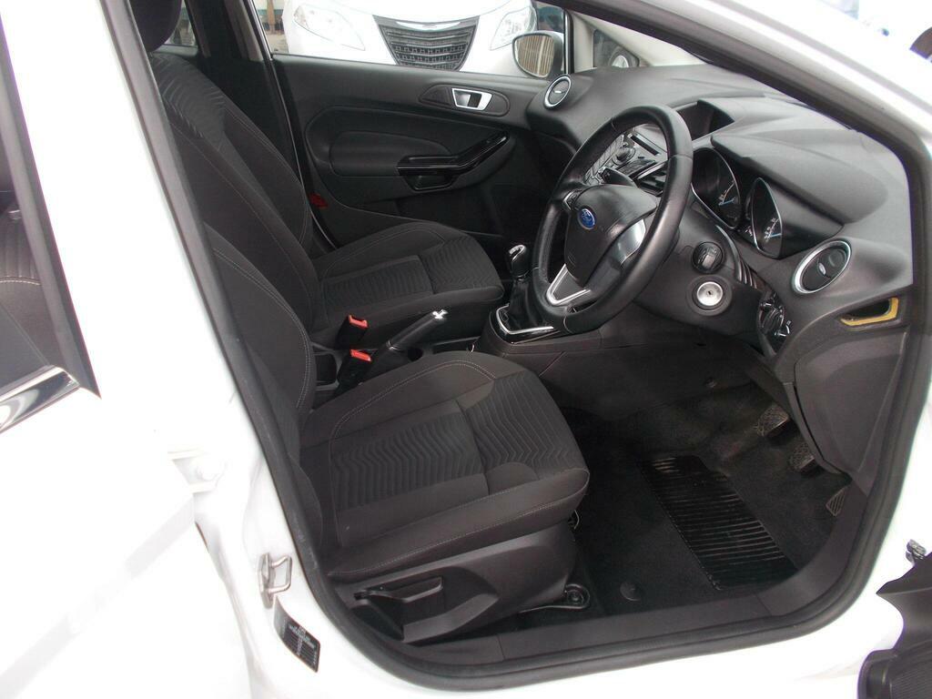 Ford Fiesta 1.25 Zetec Euro 5 Black #10