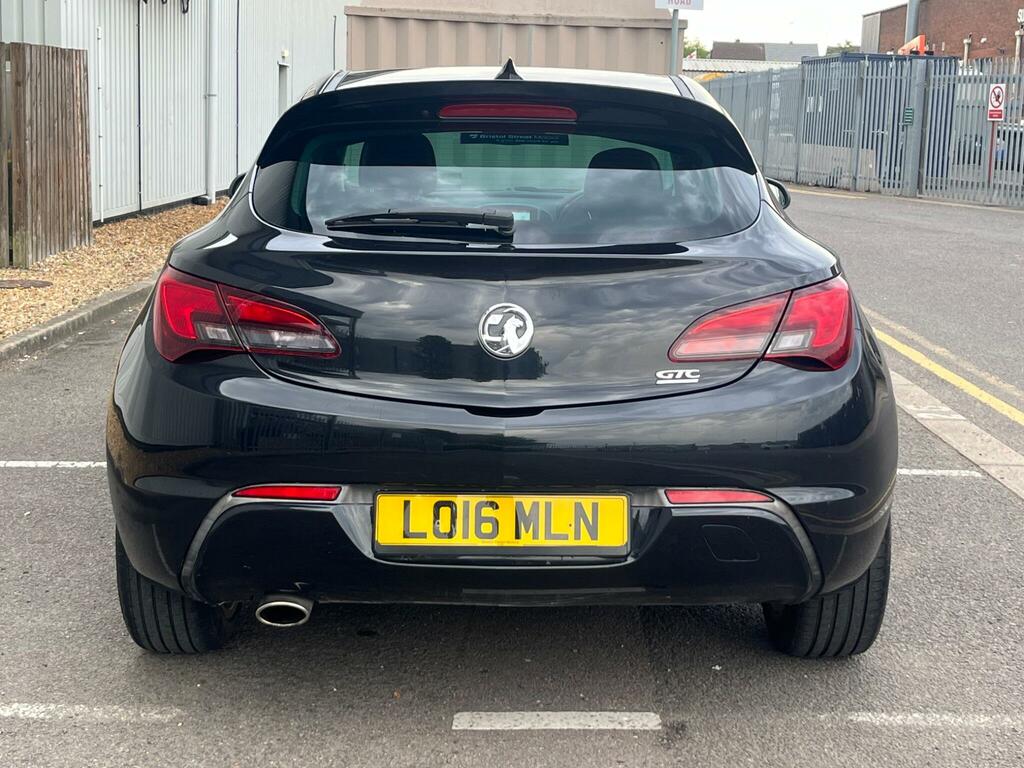 Vauxhall Astra GTC Coupe 1.6 Cdti Ecoflex Limited Edition Euro 6 Ss White #17