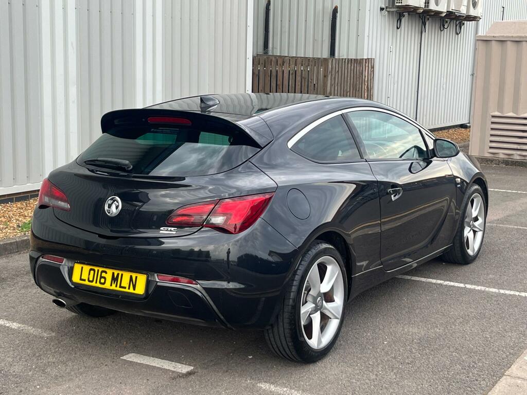 Vauxhall Astra GTC Coupe 1.6 Cdti Ecoflex Limited Edition Euro 6 Ss White #16