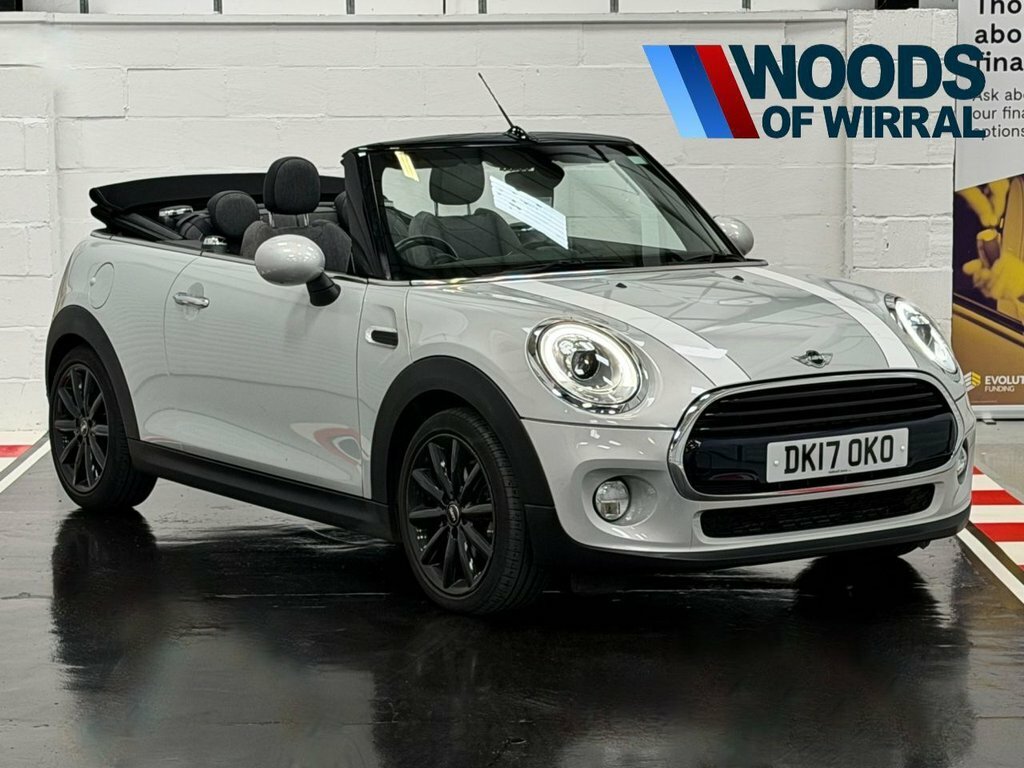 Mini Convertible 1.5L Cooper Silver