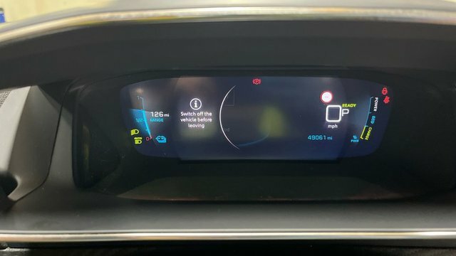 Peugeot e-2008 2023 50Kwh Gt Suv 7Kw Charger Blue #5