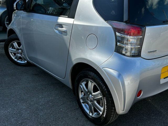 Toyota IQ 1.3L 3 Silver #13