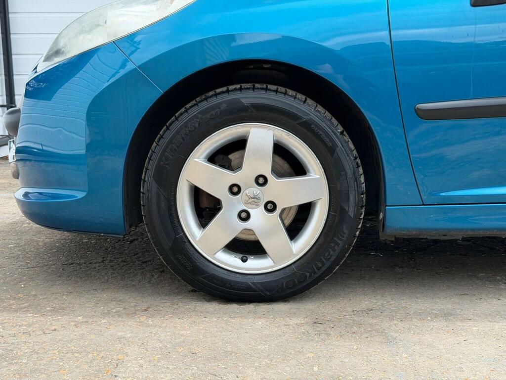 Peugeot 207 207 S Hdi 67 Red #16