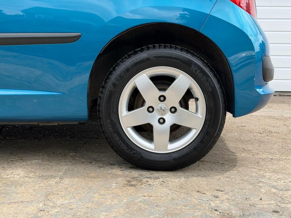 Peugeot 207 207 S Hdi 67 Red #15