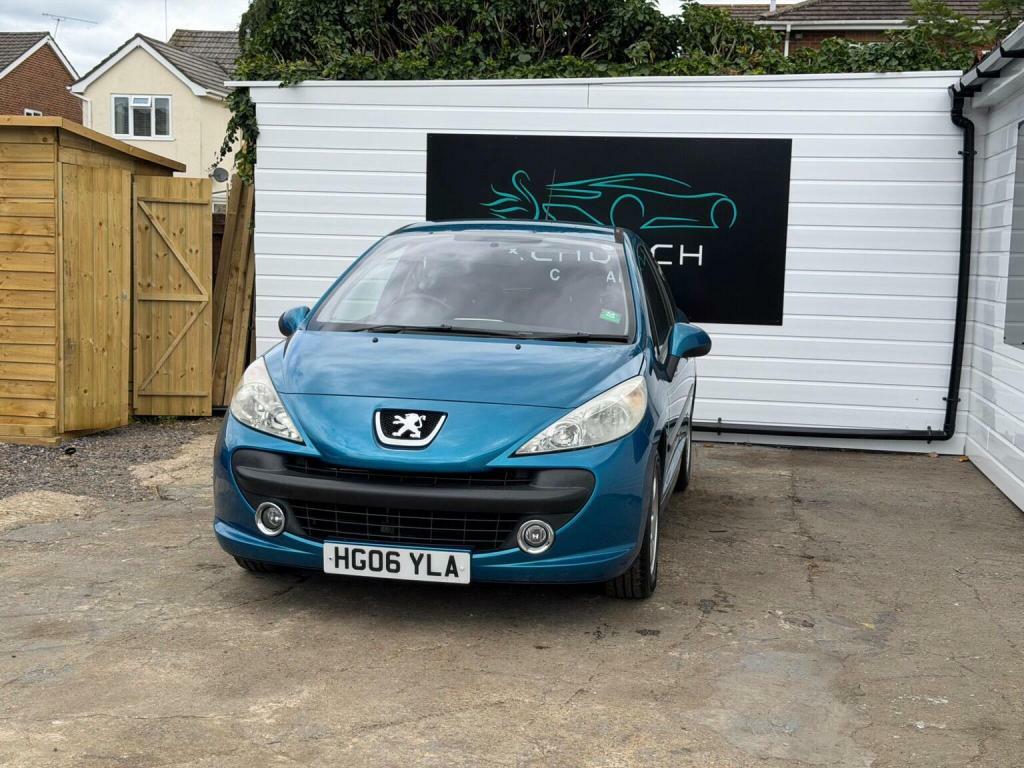 Peugeot 207 207 S Hdi 67 Red #30