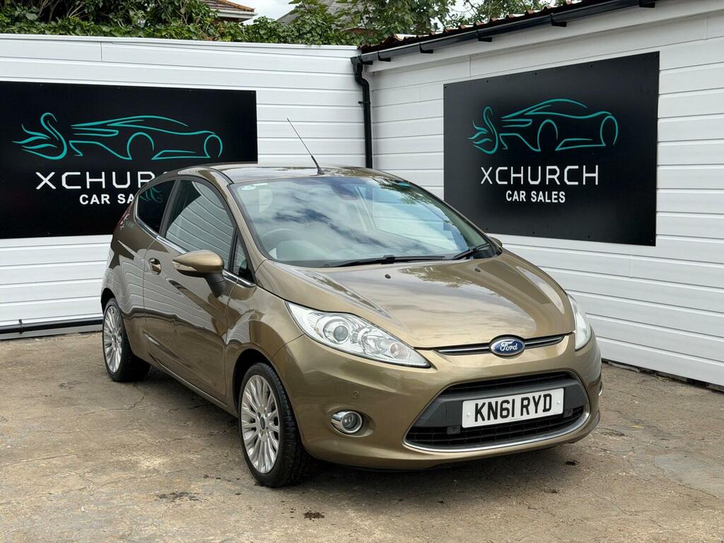 Ford Fiesta 1.4 Titanium Brown