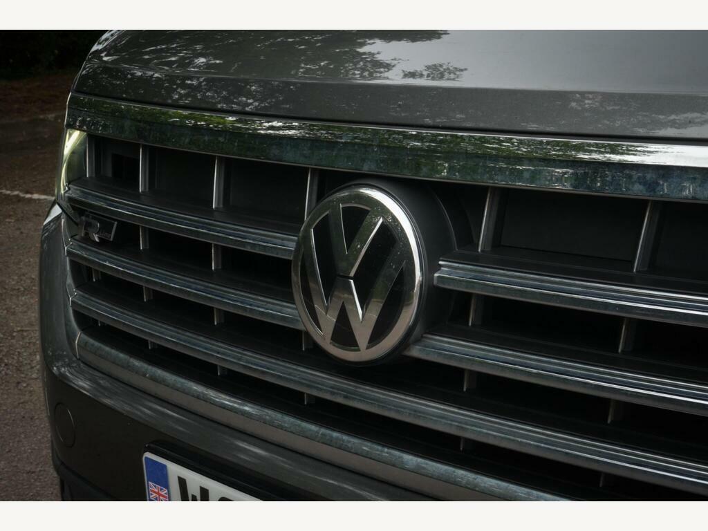 Volkswagen Touareg V6 R-line Tech Tdi White #17