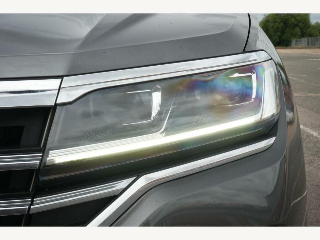 Volkswagen Touareg V6 R-line Tech Tdi White #18