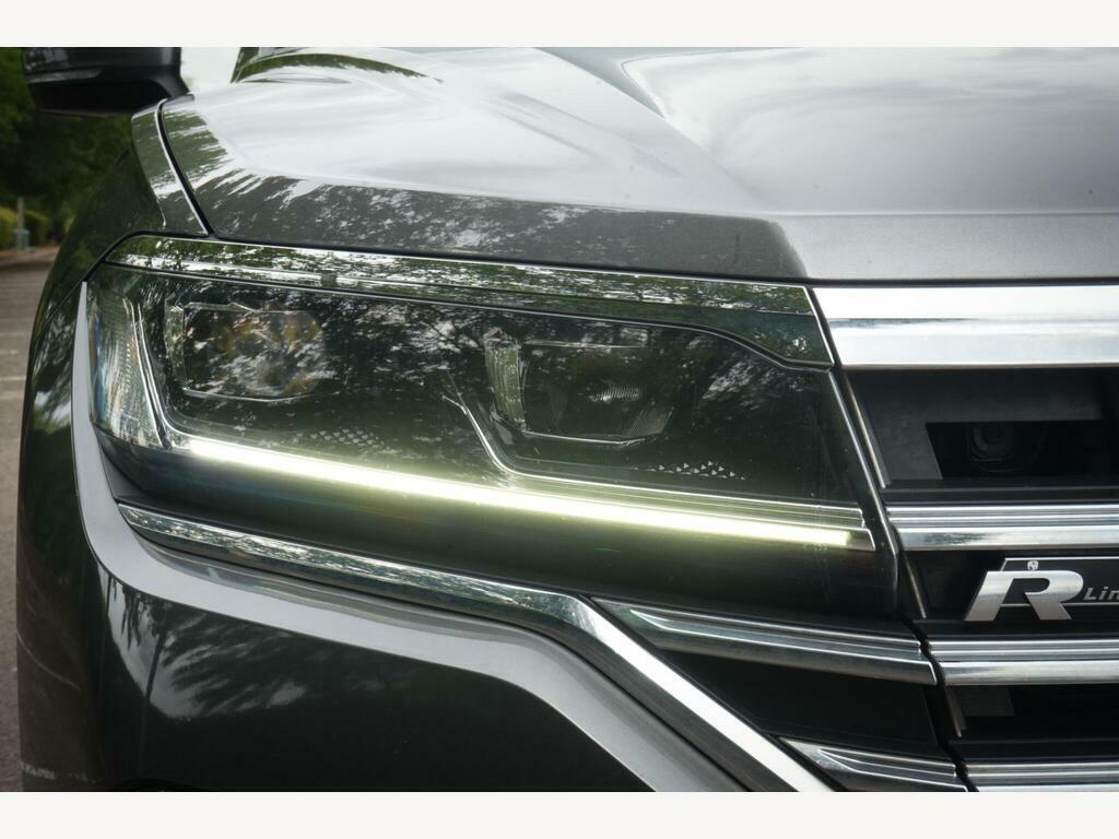 Volkswagen Touareg V6 R-line Tech Tdi White #16