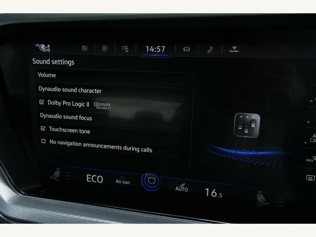 Volkswagen Touareg V6 R-line Tech Tdi White #59
