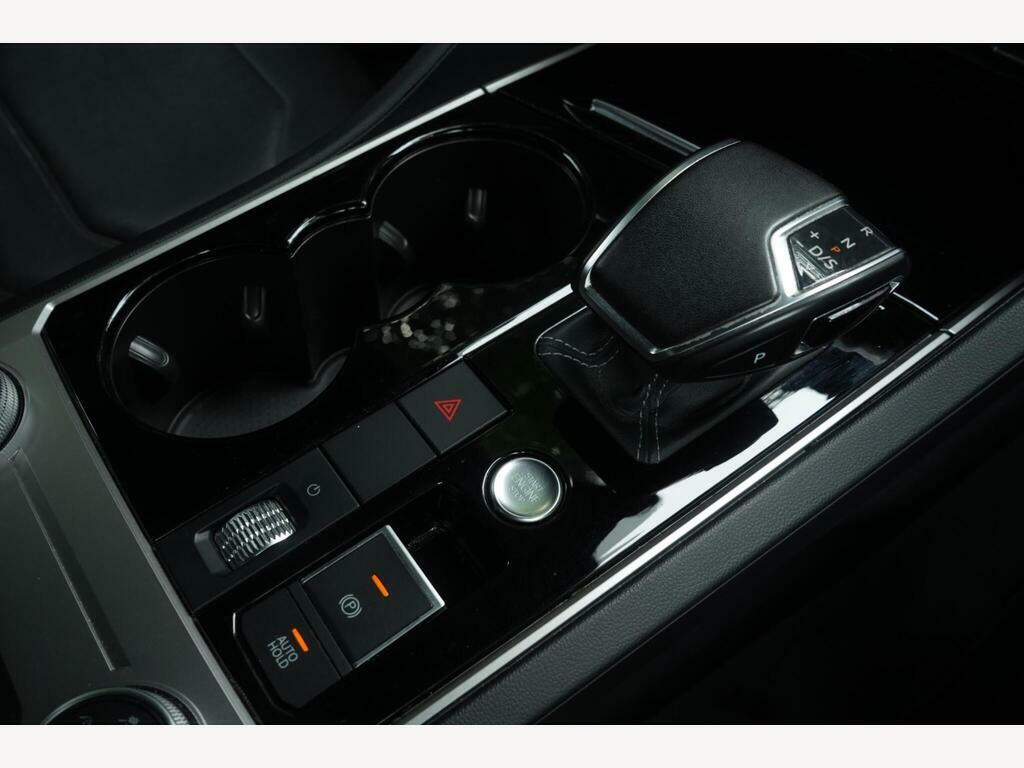 Volkswagen Touareg V6 R-line Tech Tdi White #41