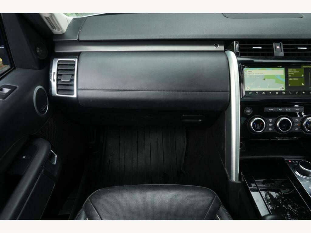 Land Rover Discovery Discovery Sport Se Tech Edition4 White #37