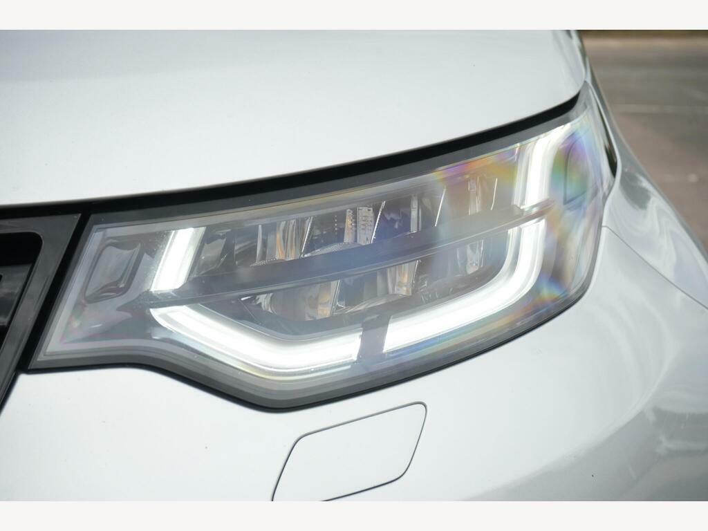 Land Rover Discovery Discovery Sport Se Tech Edition4 White #19